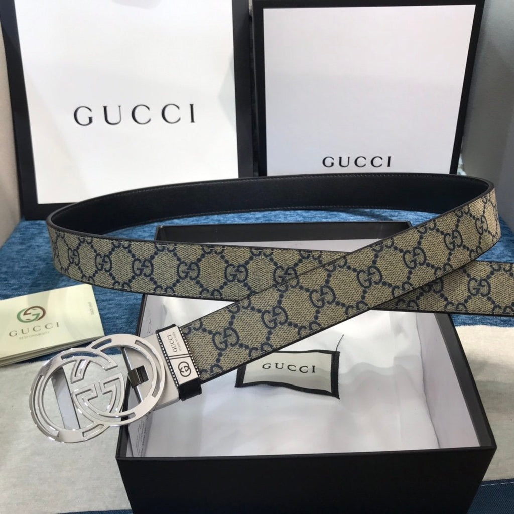 G u c c I belt