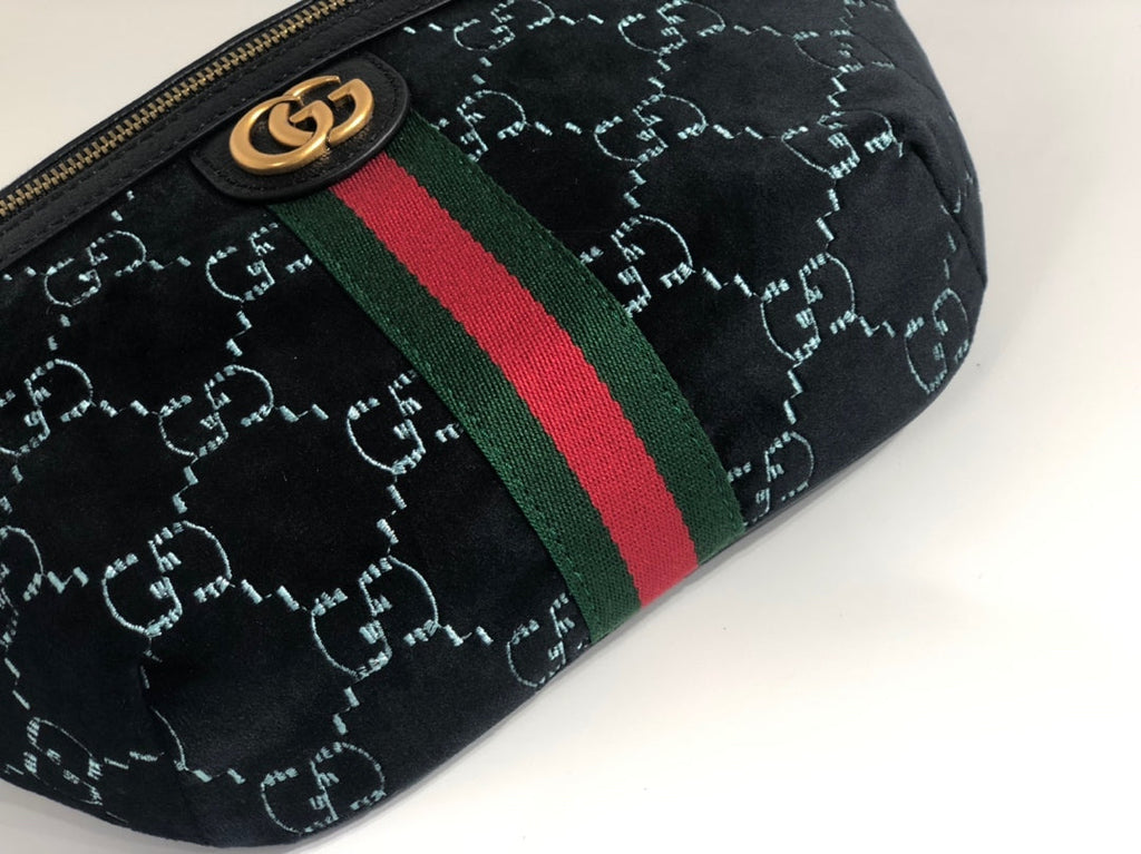 G u c c i bumbag 28*19CM