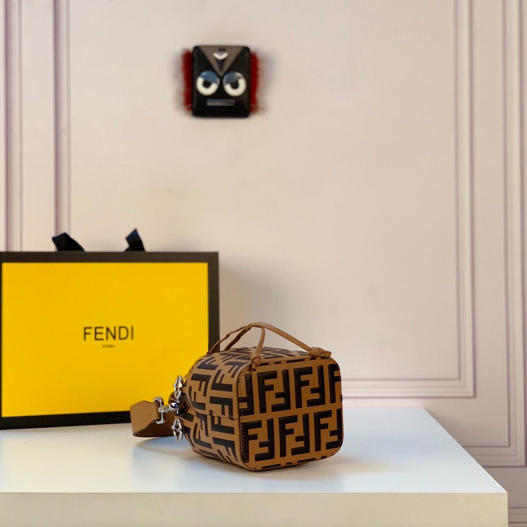 Fendi 3colors