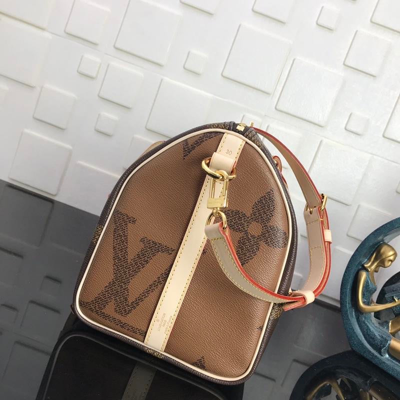 Handbag 30x21x17 CM
