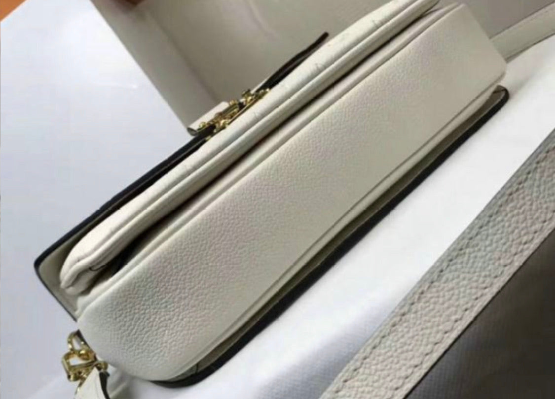 handbag pochette white