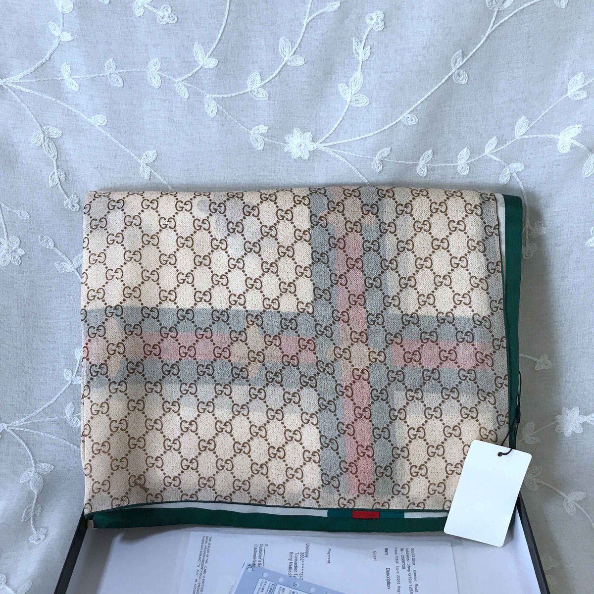 Gucci scarf
